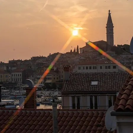 Romantik Seaview Apartamento Rovinj